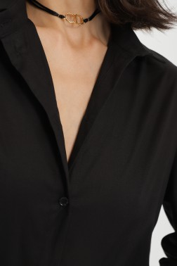 Чорна базова сорочка з бавовни