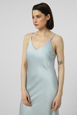  Блакитна сукня slip dress з віскози