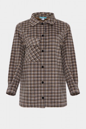 Шоколадна картата сорочка 