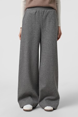 Сірі теплі штани на резинці прямого крою
