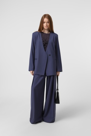 Сливовий жакет без лацканів з костюмної тканини 