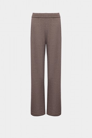 Коричневі штани на хутрі